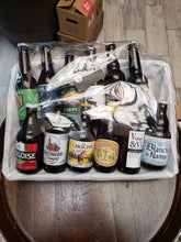 Cargar imagen en el visor de la galería, Cesta regalo